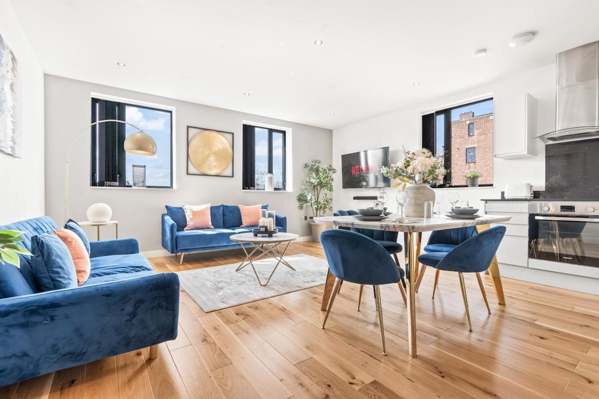 Golden Quarter Penthouse - 3 Beds - Contractors